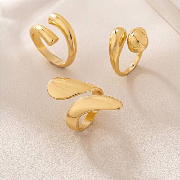 Women's Ring Set - Picture 2 of 3